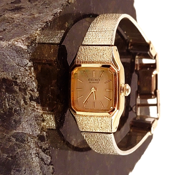 Seiko Accessories - Vintage SEIKO Women's Gold Plated Watch 5420-5410 2N0104
